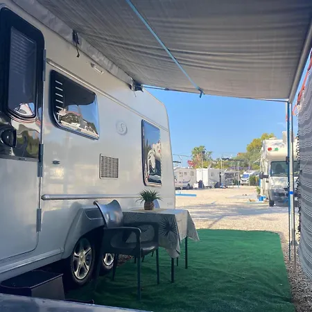 キャンプ場 Caravana Estatica En Mediterraneo カルプ