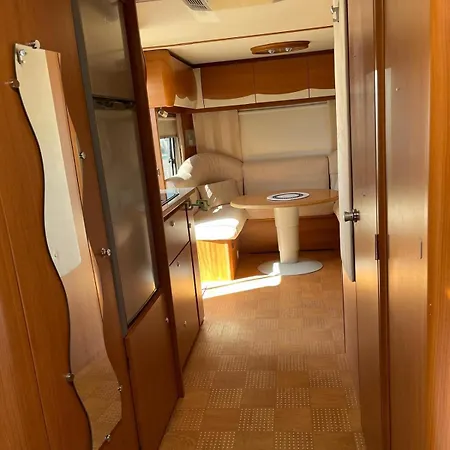 Caravana Estatica En Mediterraneo مكان تخييم كاليبي