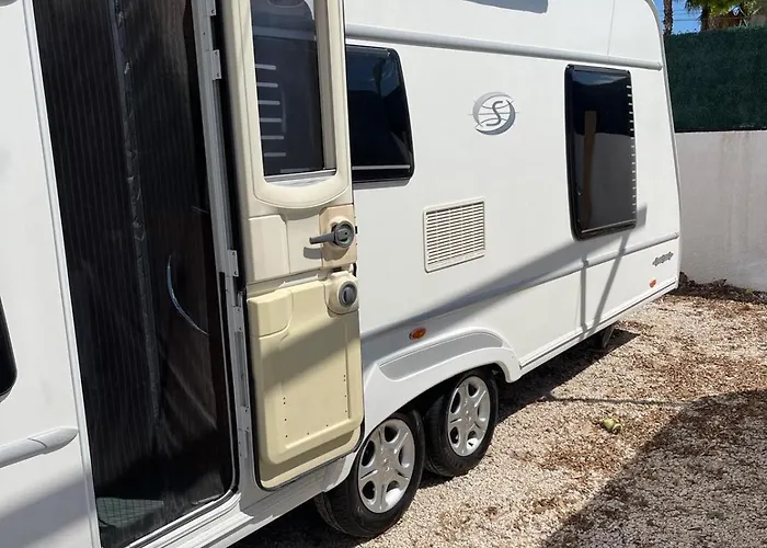 Caravana Estatica En Mediterraneo *